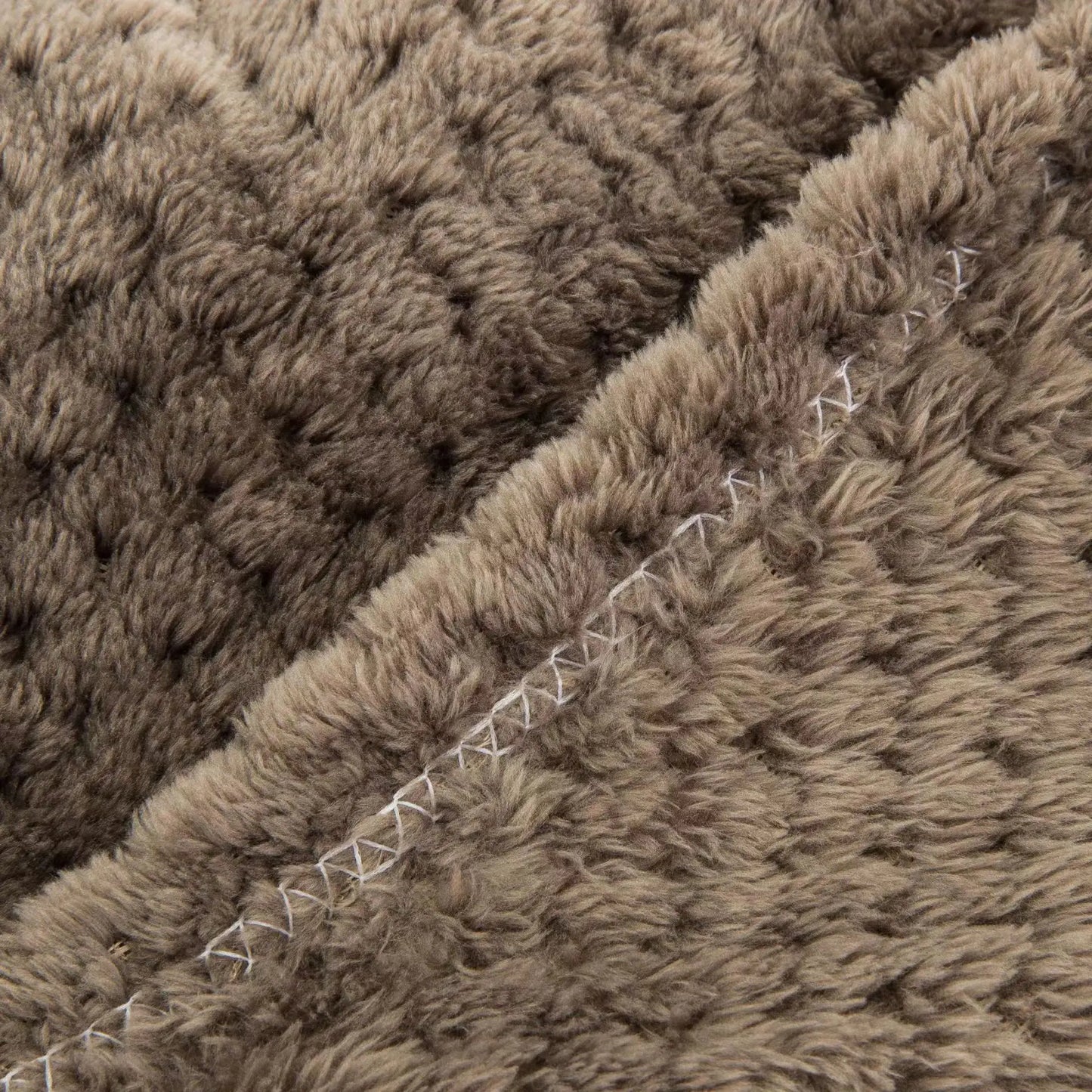 New Soft Pet Blanket Spring Warm Dog Bed Blanket Cute Pet Sheets Warm Mat Comfortable Cat Dog Pad Blanket Pet Accessories